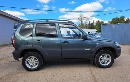 Chevrolet Niva I рестайлинг, 2012 год, 335 000 рублей, 4 фотография