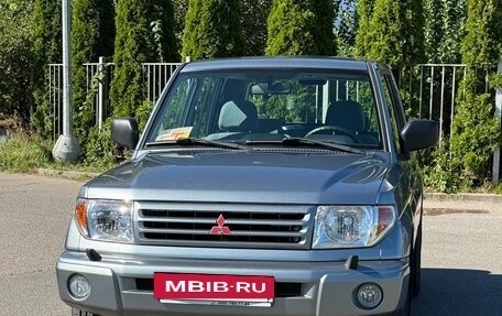 Mitsubishi Pajero Pinin, 2003 год, 2 400 000 рублей, 2 фотография
