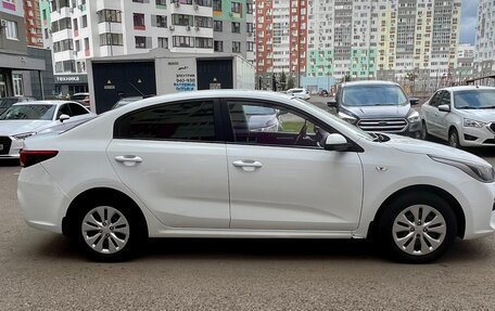 KIA Rio IV, 2018 год, 950 000 рублей, 7 фотография