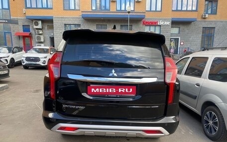 Mitsubishi Montero Sport, 2023 год, 4 500 000 рублей, 3 фотография