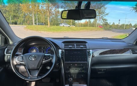 Toyota Camry, 2017 год, 1 750 000 рублей, 8 фотография