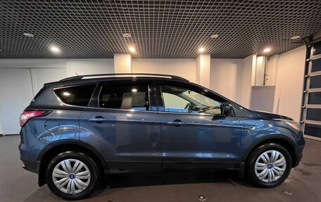 Ford Escape III, 2017 год, 1 780 000 рублей, 2 фотография