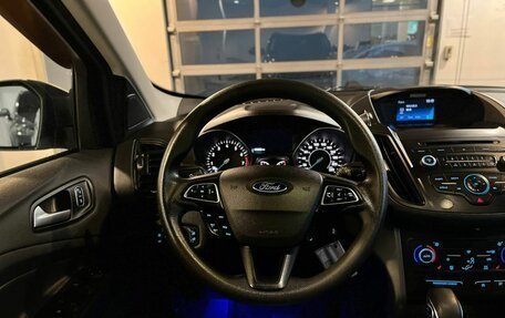 Ford Escape III, 2017 год, 1 780 000 рублей, 10 фотография