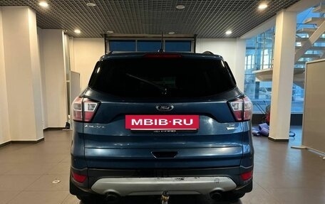 Ford Escape III, 2017 год, 1 780 000 рублей, 4 фотография