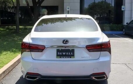 Lexus LS IV, 2024 год, 11 000 000 рублей, 5 фотография