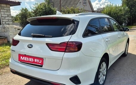 KIA cee'd III, 2019 год, 1 800 000 рублей, 6 фотография