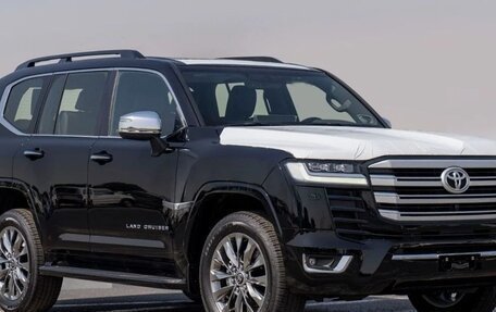 Toyota Land Cruiser, 2025 год, 10 900 000 рублей, 3 фотография