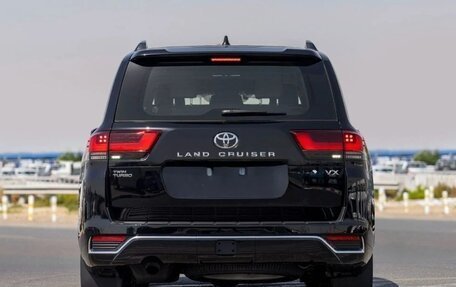 Toyota Land Cruiser, 2025 год, 10 900 000 рублей, 6 фотография