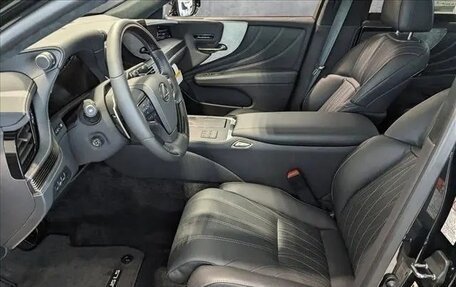 Lexus LS IV, 2023 год, 13 500 000 рублей, 5 фотография
