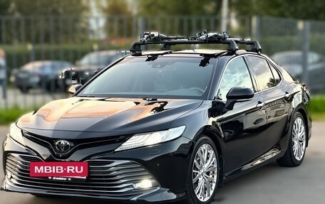 Toyota Camry, 2019 год, 4 150 000 рублей, 2 фотография