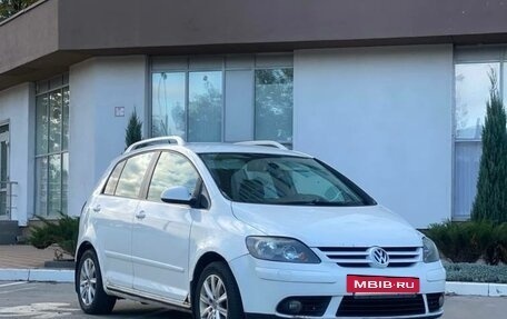 Volkswagen Golf Plus I, 2008 год, 570 000 рублей, 2 фотография