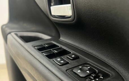 Mitsubishi Outlander III рестайлинг 3, 2013 год, 1 195 000 рублей, 5 фотография