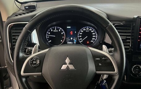 Mitsubishi Outlander III рестайлинг 3, 2013 год, 1 195 000 рублей, 9 фотография