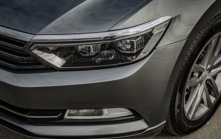 Volkswagen Passat B8 рестайлинг, 2016 год, 1 599 000 рублей, 5 фотография