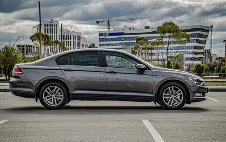 Volkswagen Passat B8 рестайлинг, 2016 год, 1 599 000 рублей, 11 фотография