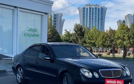 Mercedes-Benz E-Класс, 2002 год, 600 000 рублей, 3 фотография