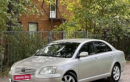 Toyota Avensis III рестайлинг, 2004 год, 700 000 рублей, 2 фотография