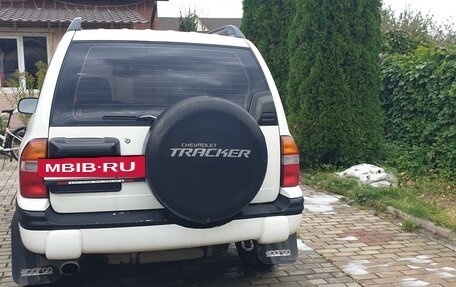 Chevrolet Tracker II, 1998 год, 375 000 рублей, 2 фотография