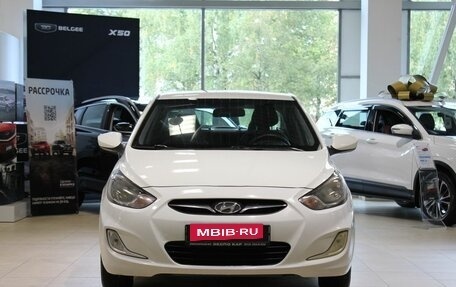 Hyundai Solaris II рестайлинг, 2012 год, 620 000 рублей, 2 фотография