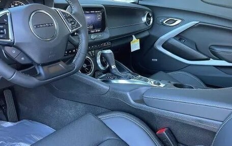 Chevrolet Camaro VI, 2023 год, 7 600 000 рублей, 8 фотография