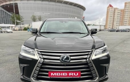 Lexus LX III, 2016 год, 7 990 000 рублей, 8 фотография