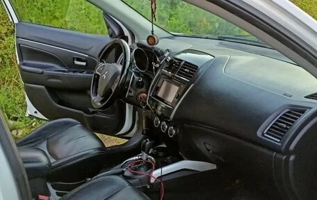Mitsubishi ASX I рестайлинг, 2013 год, 825 000 рублей, 3 фотография