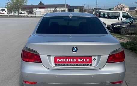 BMW 5 серия, 2004 год, 915 000 рублей, 5 фотография
