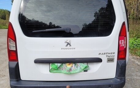 Peugeot Partner II рестайлинг 2, 2013 год, 550 000 рублей, 11 фотография