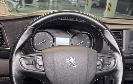 Peugeot Traveller I, 2020 год, 11 фотография
