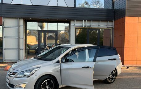 Hyundai Solaris II рестайлинг, 2015 год, 1 160 000 рублей, 6 фотография