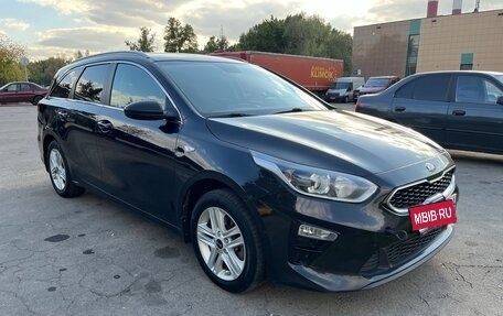 KIA cee'd III, 2019 год, 1 250 000 рублей, 2 фотография