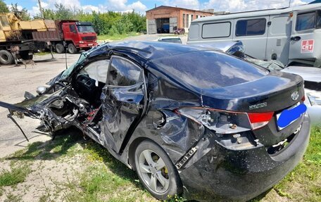 Hyundai Elantra V, 2012 год, 350 000 рублей, 2 фотография