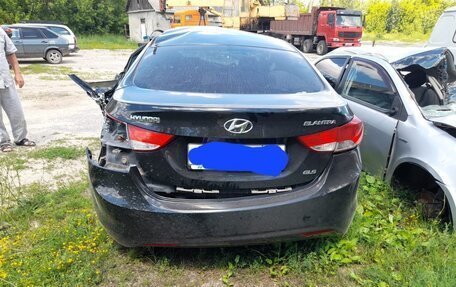 Hyundai Elantra V, 2012 год, 350 000 рублей, 3 фотография