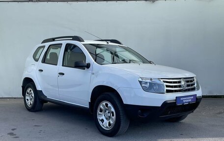 Renault Duster I рестайлинг, 2012 год, 870 000 рублей, 2 фотография