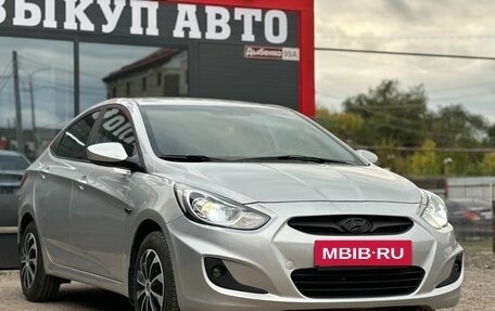 Hyundai Solaris II рестайлинг, 2013 год, 870 000 рублей, 3 фотография