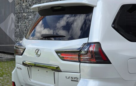 Lexus LX III, 2019 год, 10 800 000 рублей, 6 фотография