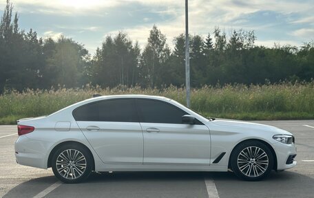 BMW 5 серия, 2018 год, 3 300 000 рублей, 2 фотография