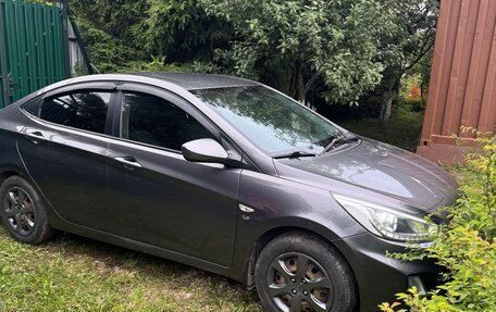 Hyundai Solaris II рестайлинг, 2013 год, 755 000 рублей, 2 фотография