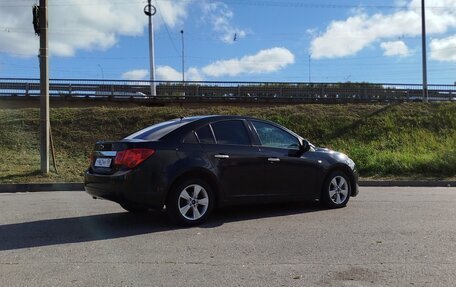 Chevrolet Cruze II, 2013 год, 679 000 рублей, 3 фотография