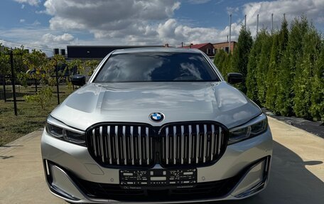 BMW 7 серия, 2019 год, 7 300 000 рублей, 2 фотография