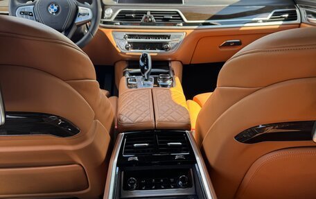 BMW 7 серия, 2019 год, 7 300 000 рублей, 10 фотография