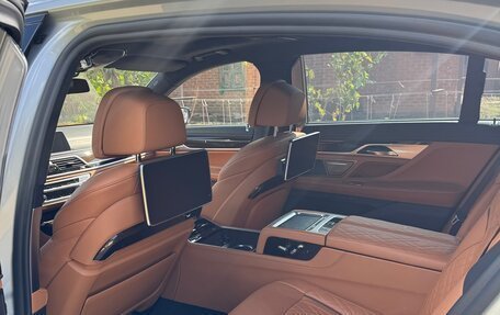 BMW 7 серия, 2019 год, 7 300 000 рублей, 14 фотография