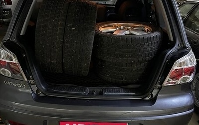 Mitsubishi Outlander III рестайлинг 3, 2007 год, 900 000 рублей, 1 фотография