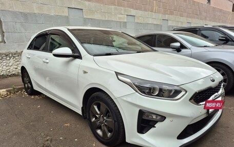 KIA cee'd III, 2018 год, 2 000 000 рублей, 2 фотография