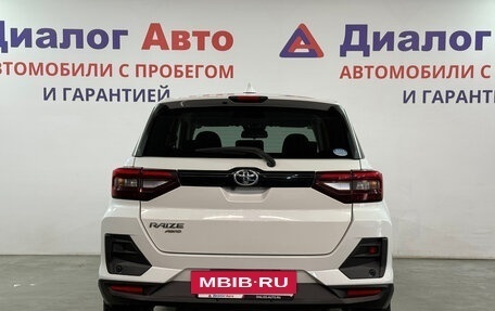 Toyota Raize I, 2020 год, 1 640 000 рублей, 4 фотография