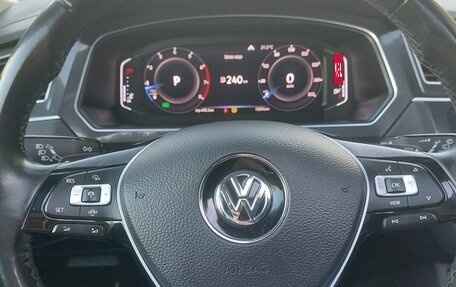 Volkswagen Tiguan II, 2019 год, 3 300 000 рублей, 6 фотография