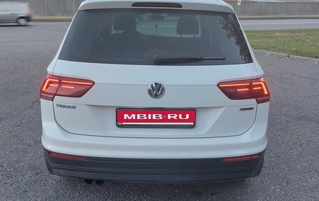 Volkswagen Tiguan II, 2019 год, 3 300 000 рублей, 4 фотография