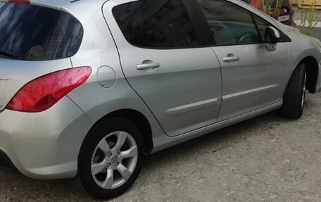 Peugeot 308 II, 2011 год, 499 000 рублей, 3 фотография