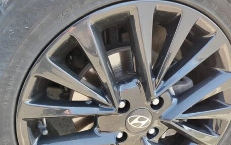 Hyundai Solaris II рестайлинг, 2022 год, 1 650 000 рублей, 7 фотография