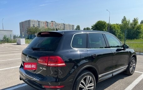Volkswagen Touareg III, 2011 год, 2 290 000 рублей, 3 фотография
